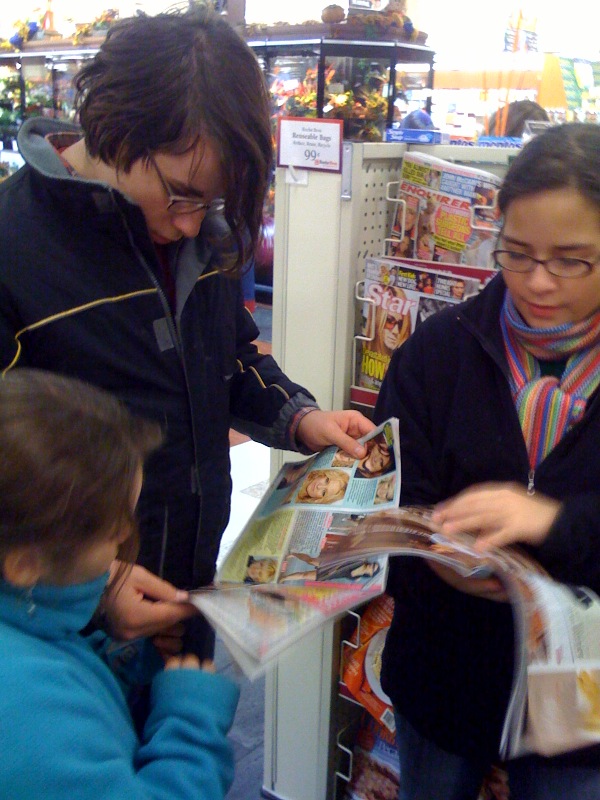 Catching up on the news, 11.22.2008.